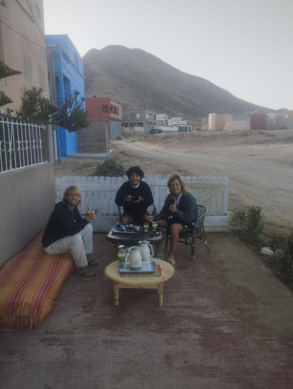 Tildi Surf House Hotel Imszuan Kültér fotó